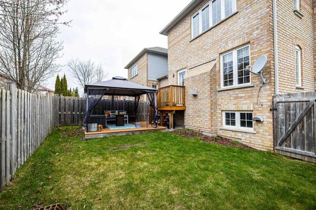 130 Aspenwood Dr, House semidetached with 3 bedrooms, 3 bathrooms and 2 parking in Newmarket ON | Image 22