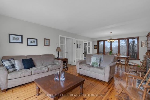 9 Doran Rd, House detached with 4 bedrooms, 3 bathrooms and 5 parking in Springwater ON | Image 14