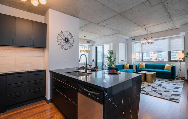 710 - 400 Wellington St W, Condo with 2 bedrooms, 2 bathrooms and 1 parking in Toronto ON | Image 13