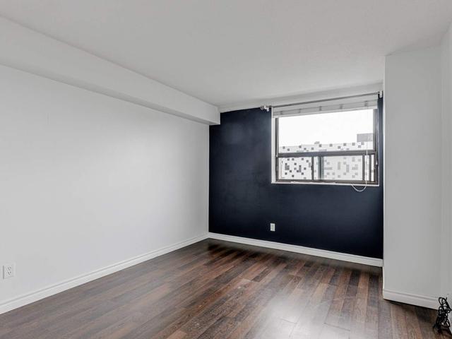 902 - 120 St Patrick St, Condo with 1 bedrooms, 1 bathrooms and 0 parking in Toronto ON | Image 6