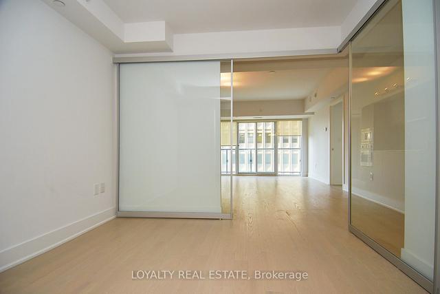 1509 - 955 Bay St, Condo with 2 bedrooms, 2 bathrooms and 1 parking in Toronto ON | Image 22