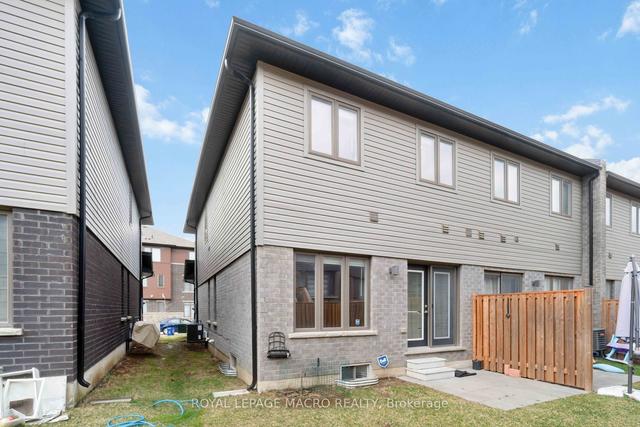 37 - 30 Times Square Blvd, House attached with 3 bedrooms, 3 bathrooms and 2 parking in Hamilton ON | Image 26
