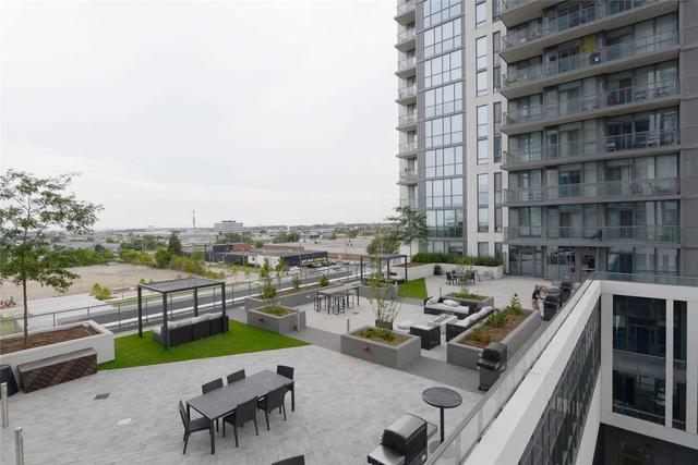 512 - 17 Zorra St, Condo with 1 bedrooms, 1 bathrooms and 1 parking in Toronto ON | Image 14