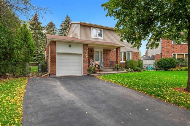 257 Trowbridge Pl, House detached with 3 bedrooms, 3 bathrooms and 3 parking in Oakville ON | Image 30