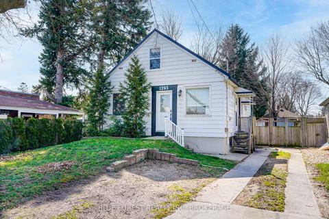 1293 Wilton Ave, House detached with 4 bedrooms, 2 bathrooms and 3 parking in London ON | Card Image