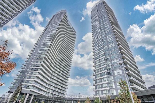 1802 - 115 Mcmahon Dr, Condo with 1 bedrooms, 1 bathrooms and 1 parking in Toronto ON | Image 1