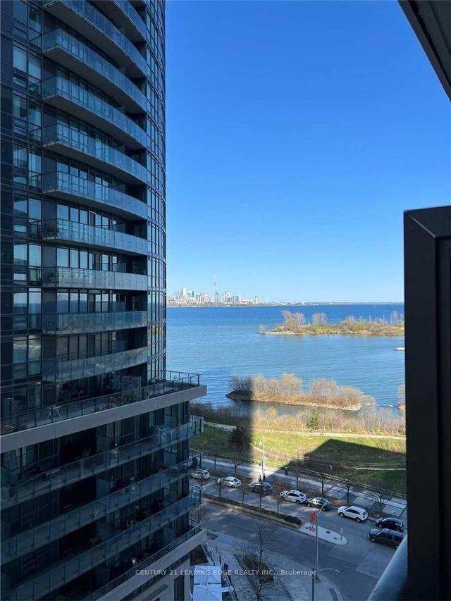 905 - 65 Annie Craig Dr, Condo with 2 bedrooms, 2 bathrooms and 1 parking in Toronto ON | Image 12