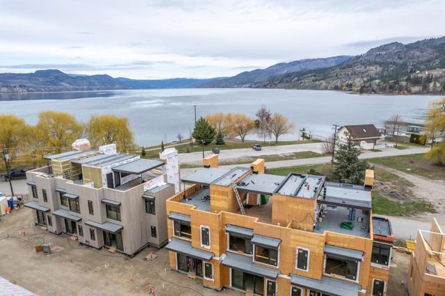 250 Anna Avenue, House attached with 2 bedrooms, 2 bathrooms and 2 parking in Okanagan Similkameen E BC | Image 7