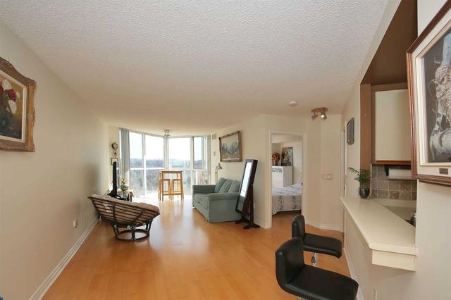 1203 - 7 Concorde Pl, Condo with 1 bedrooms, 1 bathrooms and 1 parking in Toronto ON | Image 28