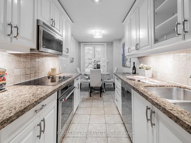 226 Spadina Rd, House attached with 3 bedrooms, 4 bathrooms and 2 parking in Toronto ON | Image 23