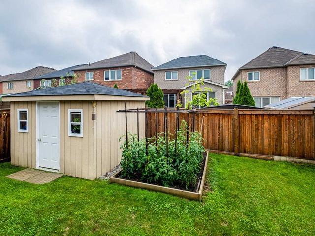 45 Snapdragon Sq, House detached with 3 bedrooms, 3 bathrooms and 6 parking in Brampton ON | Image 19