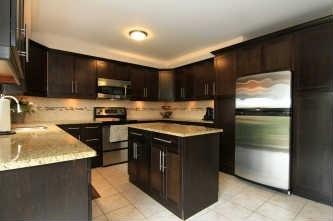 220 Vintage Gate, House detached with 4 bedrooms, 3 bathrooms and 4 parking in Brampton ON | Image 10