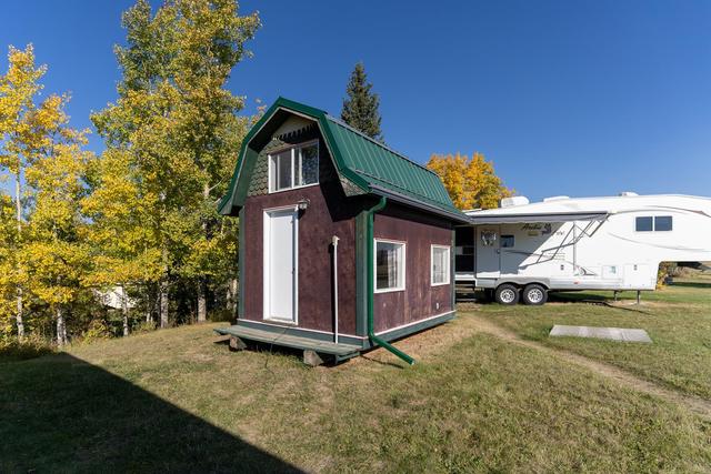 263045 Range Road 60, House detached with 5 bedrooms, 2 bathrooms and null parking in Rocky View County AB | Image 43