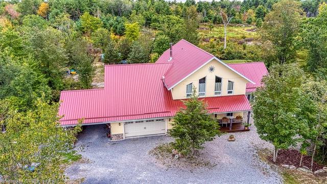 5737 Clair Road, House detached with 3 bedrooms, 2 bathrooms and 12 parking in South Frontenac ON | Image 2