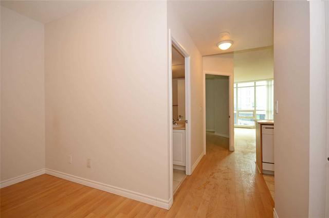 802 - 231 Fort York Blvd, Condo with 1 bedrooms, 1 bathrooms and 0 parking in Toronto ON | Image 18