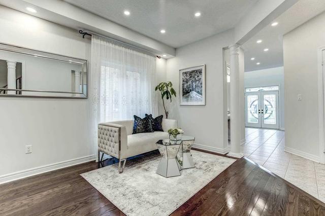 119 Maple Valley Rd, House semidetached with 4 bedrooms, 5 bathrooms and 4 parking in Vaughan ON | Image 37