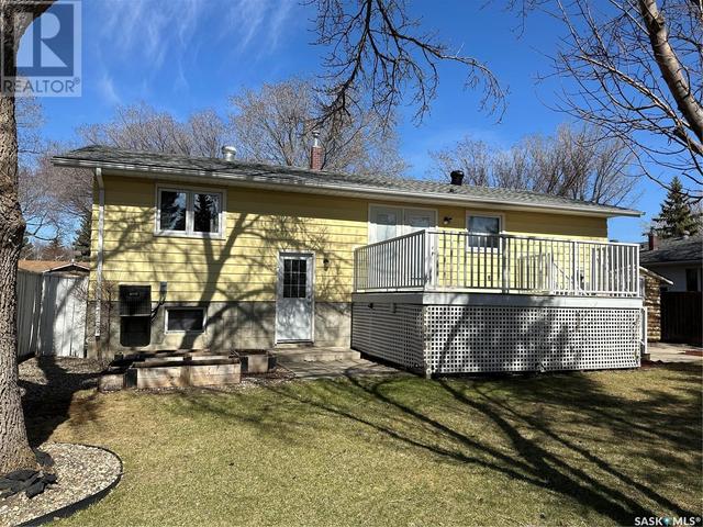 159 Michener Drive, House detached with 5 bedrooms, 3 bathrooms and null parking in Regina SK | Image 3