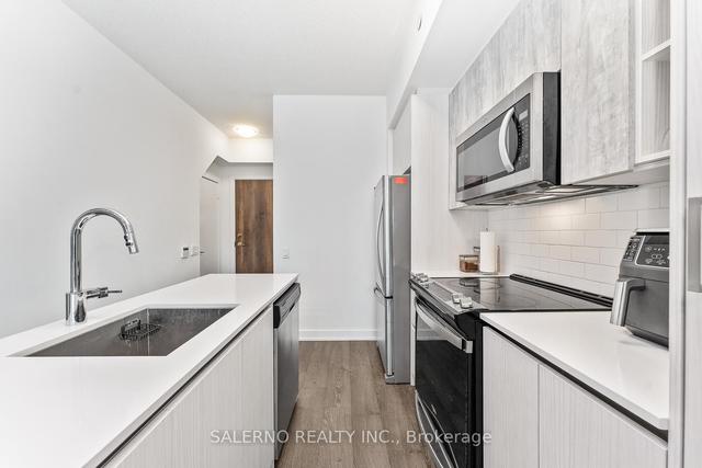 111 - 251 Manitoba St, Townhouse with 2 bedrooms, 2 bathrooms and 1 parking in Toronto ON | Image 5