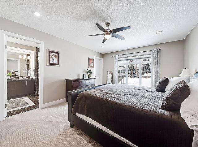1633 41 Street Sw, Home with 4 bedrooms, 3 bathrooms and 2 parking in Calgary AB | Image 1