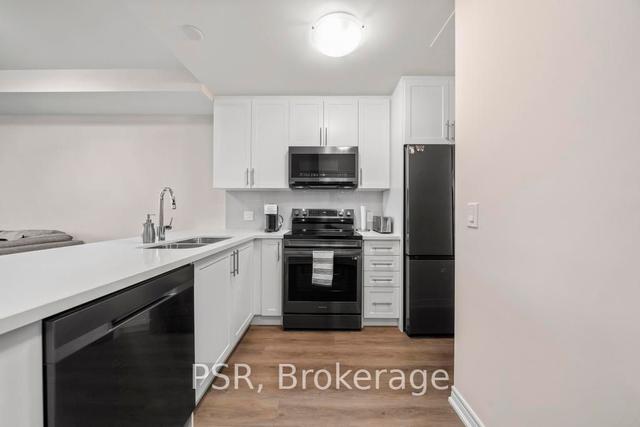 215 - 2750 King St E, Condo with 2 bedrooms, 2 bathrooms and 1 parking in Hamilton ON | Image 4