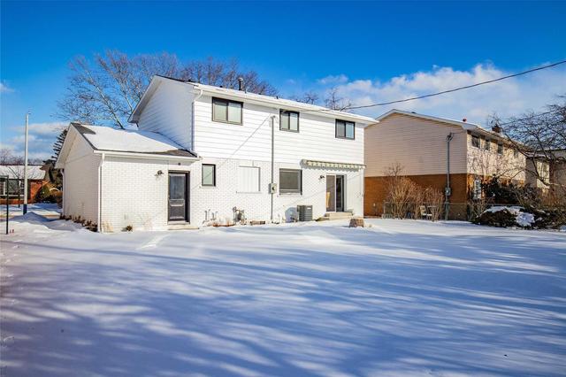 492 Donegal Dr, House detached with 4 bedrooms, 4 bathrooms and 2 parking in Burlington ON | Image 19