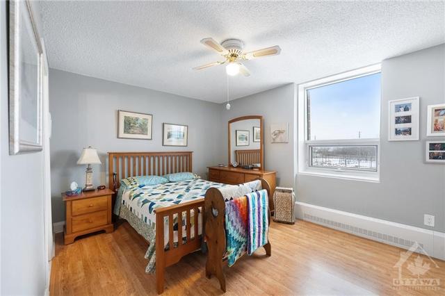 405 - 665 Bathgate Drive, Condo with 3 bedrooms, 2 bathrooms and 1 parking in Ottawa ON | Image 15