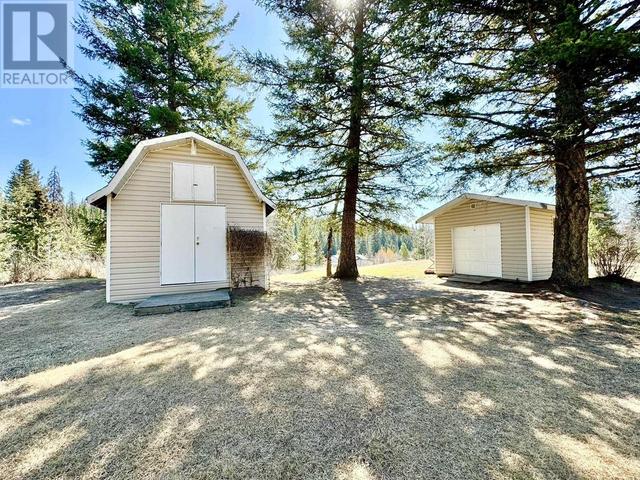 5459 Kennedy Road, House detached with 4 bedrooms, 2 bathrooms and null parking in Cariboo H BC | Image 34