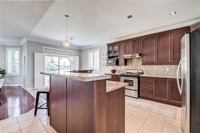 10 Victoria Wood Ave, House detached with 3 bedrooms, 3 bathrooms and 4 parking in Markham ON | Image 27