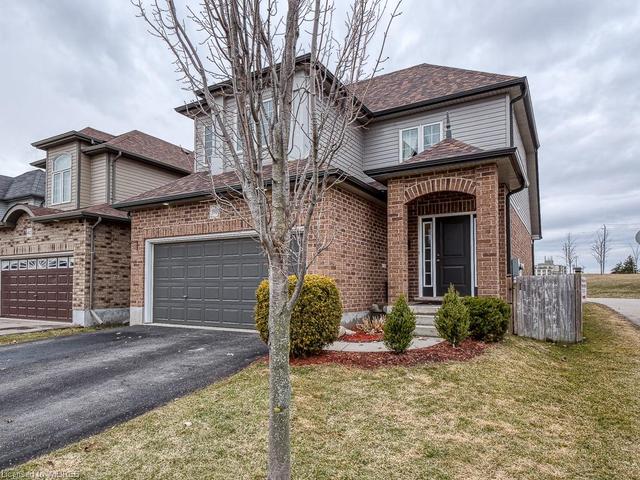 398 Champlain Avenue, House detached with 3 bedrooms, 2 bathrooms and 4 parking in Woodstock ON | Image 2