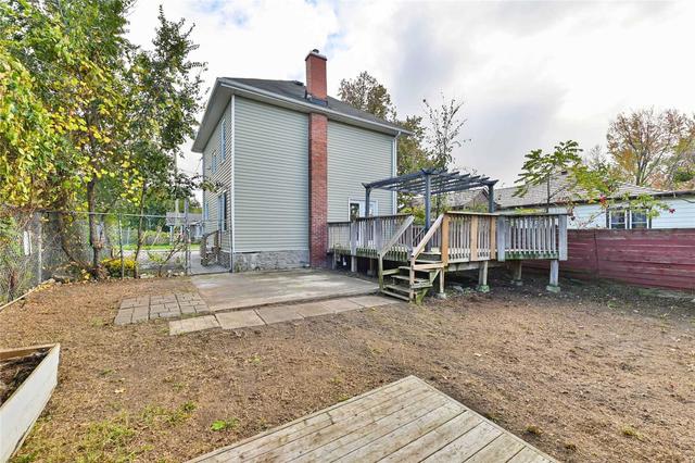 14 Sillers Ave, House detached with 3 bedrooms, 1 bathrooms and 3 parking in Quinte West ON | Image 27