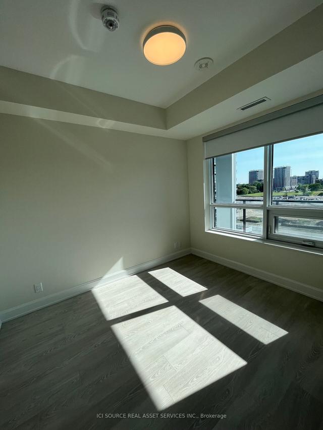807 - 18 Water Walk Dr, Condo with 1 bedrooms, 2 bathrooms and 1 parking in Markham ON | Image 4