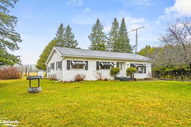 1265 County Road 21, House detached with 2 bedrooms, 1 bathrooms and 8 parking in Minden Hills ON | Image 14