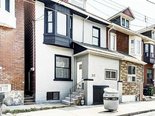 upper - 317 Jones Ave, House semidetached with 3 bedrooms, 1 bathrooms and 0 parking in Toronto ON | Image 1