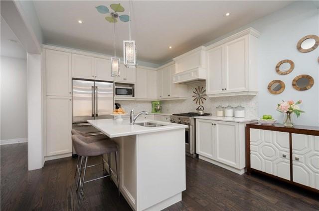 23 Rivoli Dr, House detached with 4 bedrooms, 4 bathrooms and 2 parking in Vaughan ON | Image 10