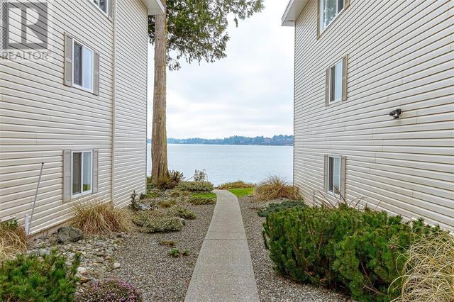 9 - 1986 Glenidle Rd, Condo with 1 bedrooms, 1 bathrooms and 1 parking in Sooke BC | Image 6