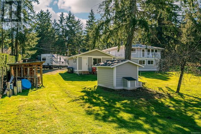 2439 Cross Rd, House detached with 3 bedrooms, 3 bathrooms and 5 parking in Nanaimo E BC | Image 61