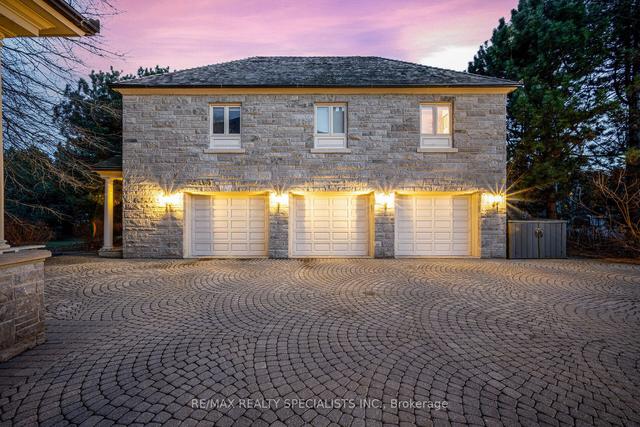 11 High Point Rd, House detached with 9 bedrooms, 14 bathrooms and 26 parking in Toronto ON | Image 36
