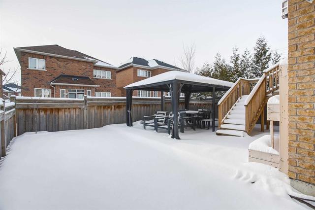 56 Lindvest Cres, House detached with 4 bedrooms, 4 bathrooms and 4 parking in Vaughan ON | Image 30