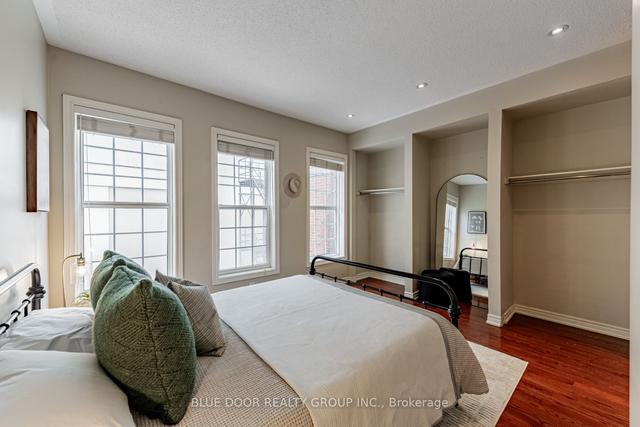 16 - 1970 Bloor St W, House attached with 2 bedrooms, 3 bathrooms and 1 parking in Toronto ON | Image 19
