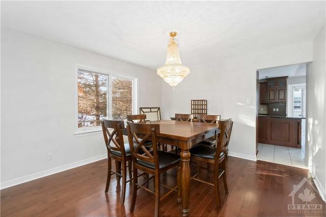 15 Upwood Street, House detached with 4 bedrooms, 4 bathrooms and 6 parking in Ottawa ON | Image 7