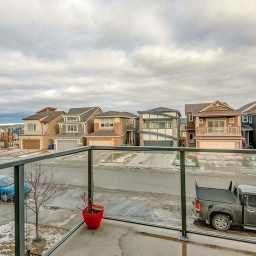 233 Sage Bluff Drive Nw, Home with 3 bedrooms, 2 bathrooms and 2 parking in Calgary AB | Image 23