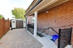 298 Hoover Dr, House detached with 2 bedrooms, 1 bathrooms and 2 parking in Pickering ON | Image 8
