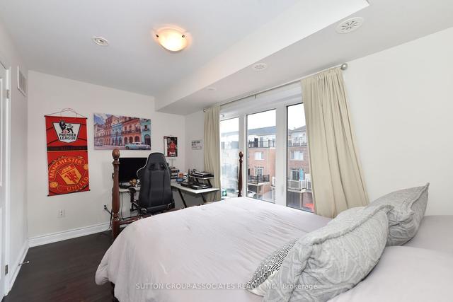 3 - 189 Norseman St, Townhouse with 3 bedrooms, 3 bathrooms and 2 parking in Toronto ON | Image 25