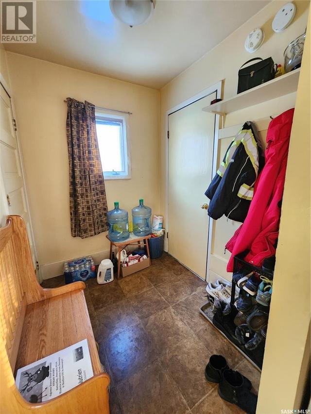 213 Main Street, House detached with 2 bedrooms, 1 bathrooms and null parking in Ogema SK | Image 16