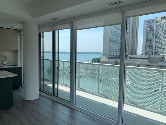820 - 15 Queens Quay, Condo with 2 bedrooms, 2 bathrooms and 1 parking in Toronto ON | Image 3