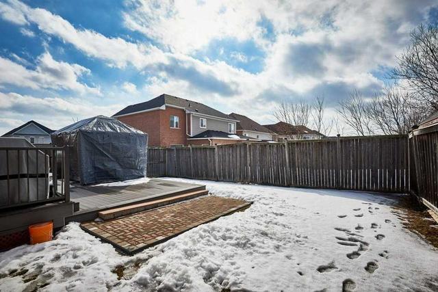 1636 Ballantrae Dr, House detached with 4 bedrooms, 5 bathrooms and 6 parking in Oshawa ON | Image 29