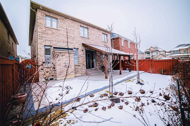 4 Micarta Ave, House detached with 5 bedrooms, 4 bathrooms and 5 parking in Brampton ON | Image 16
