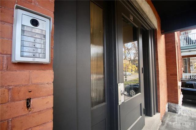 4 - 192 Second Avenue, Condo with 1 bedrooms, 1 bathrooms and null parking in Ottawa ON | Image 3