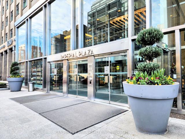 616 - 111 St Clair Ave W, Condo with 1 bedrooms, 1 bathrooms and 1 parking in Toronto ON | Image 21