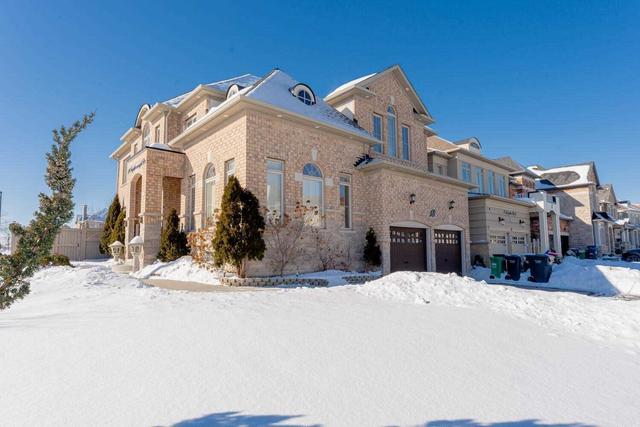 18 Ingleborough Dr, House detached with 4 bedrooms, 6 bathrooms and 6 parking in Brampton ON | Image 23